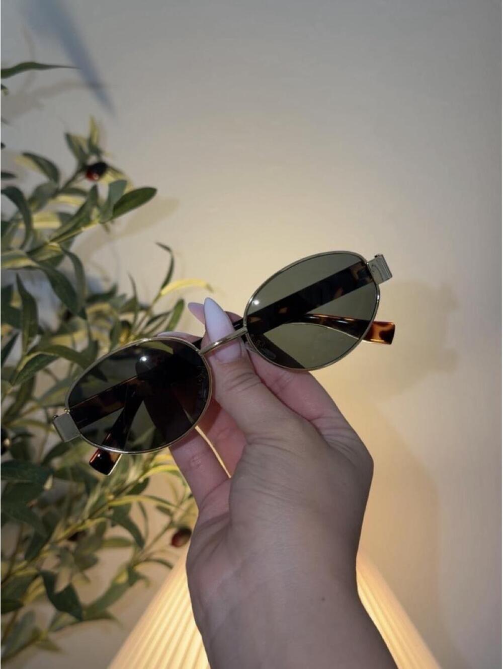 Women's Brown and Multi Sunglass